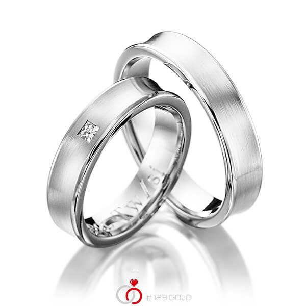 Paar klassische Trauringe/Eheringe in Weißgold 585 mit zus. 0,06 ct. Prinzess-Diamant tw, si von Steinberg - Q-1240-1 Paar klassische Trauringe/Eheringe in Weißgold 585 mit zus. 0,06 ct. Prinzess-Diamant tw, si von Steinberg - Q-1240-1