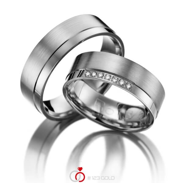 Paar klassische Trauringe/Eheringe in Weißgold 585 mit zus. 0,07 ct. Brillant tw, si - NP-1014-5 Paar klassische Trauringe/Eheringe in Weißgold 585 mit zus. 0,07 ct. Brillant tw, si - NP-1014-5