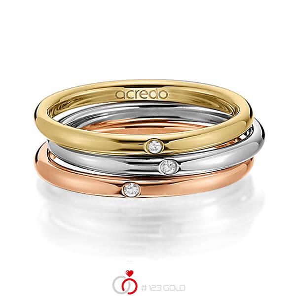Set in geelgoud 14 kt. met in totaal 0,03 ct. Briljant tw/si van acredo - A-1442-1 Set in geelgoud 14 kt. met in totaal 0,03 ct. Briljant tw/si van acredo - A-1442-1