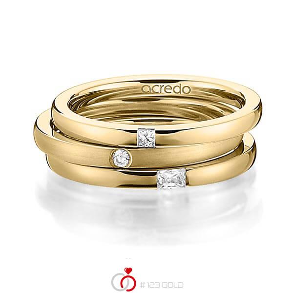 Set in geelgoud 14 kt. met in totaal 0,125 ct. Princess-Diamant & Briljant & Baguette-Diamant tw/si tw,vs van acredo - A-1445-2 Set in geelgoud 14 kt. met in totaal 0,125 ct. Princess-Diamant & Briljant & Baguette-Diamant tw/si tw,vs van acredo - A-1445-2