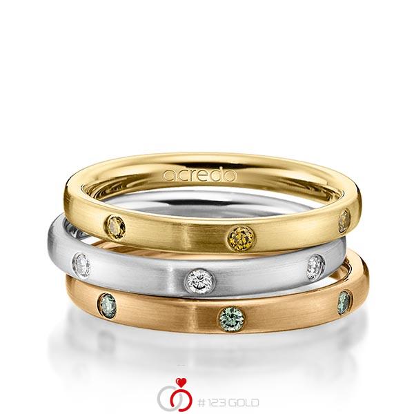 Set in geelgoud 14 kt. met in totaal 0,42 ct. Briljant Geel tw/si Apple Green van acredo - A-1450-10 Set in geelgoud 14 kt. met in totaal 0,42 ct. Briljant Geel tw/si Apple Green van acredo - A-1450-10