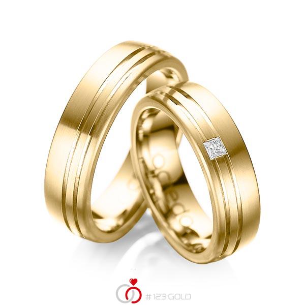 Set Klassieke trouwringen in buiten geelgoud 14 kt. , binnen geelgoud 14 kt. met in totaal 0,05 ct. Princess-Diamant tw/si van acredo - A-1040-3 Set Klassieke trouwringen in buiten geelgoud 14 kt. , binnen geelgoud 14 kt. met in totaal 0,05 ct. Princess-Diamant tw/si van acredo - A-1040-3