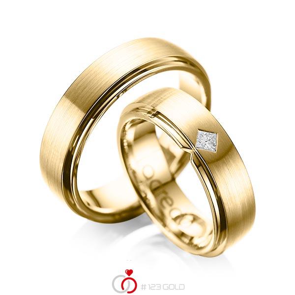 Set Klassieke trouwringen in buiten geelgoud 14 kt. , binnen geelgoud 14 kt. met in totaal 0,1 ct. Princess-Diamant tw/si van acredo - A-1061-8 Set Klassieke trouwringen in buiten geelgoud 14 kt. , binnen geelgoud 14 kt. met in totaal 0,1 ct. Princess-Diamant tw/si van acredo - A-1061-8