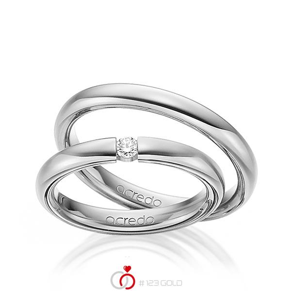 Set klassieke trouwringen in buiten grijsgoud 14 kt. , binnen grijsgoud 14 kt. met in totaal 0,08 ct. Briljant tw/si van acredo - A-1464-8 Set klassieke trouwringen in buiten grijsgoud 14 kt. , binnen grijsgoud 14 kt. met in totaal 0,08 ct. Briljant tw/si van acredo - A-1464-8