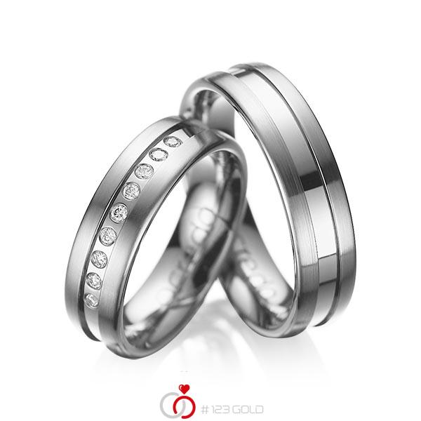 Set Klassieke trouwringen in dark grey gold 14 kt. met in totaal 0,135 ct. Briljant tw/si van acredo - A-1006-5 Set Klassieke trouwringen in dark grey gold 14 kt. met in totaal 0,135 ct. Briljant tw/si van acredo - A-1006-5