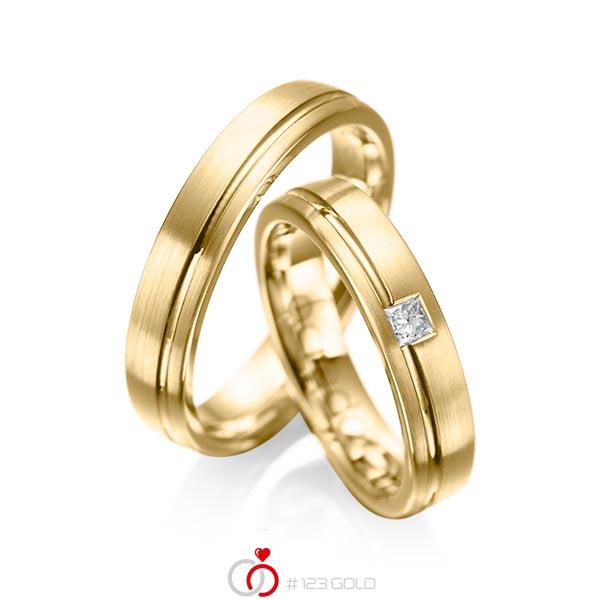 Set Klassieke trouwringen in geelgoud 14 kt. met in totaal 0,08 ct. Princess-Diamant tw/si van acredo - A-1018-10 Set Klassieke trouwringen in geelgoud 14 kt. met in totaal 0,08 ct. Princess-Diamant tw/si van acredo - A-1018-10