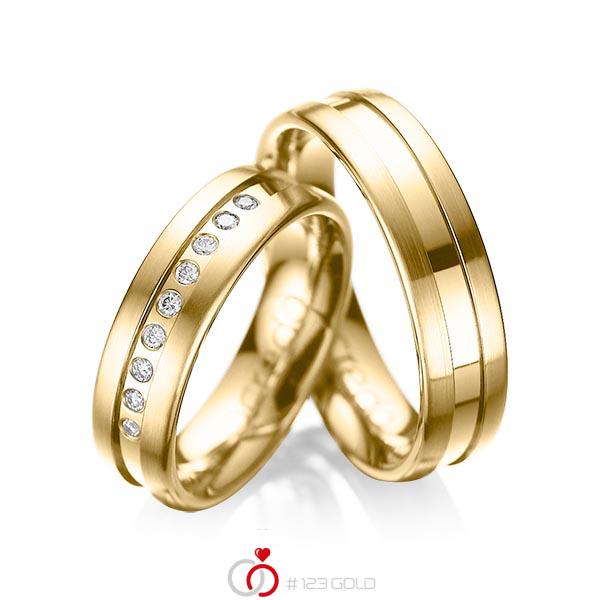 Set Klassieke trouwringen in geelgoud 14 kt. met in totaal 0,135 ct. Briljant tw/si van acredo - A-1006-4 Set Klassieke trouwringen in geelgoud 14 kt. met in totaal 0,135 ct. Briljant tw/si van acredo - A-1006-4