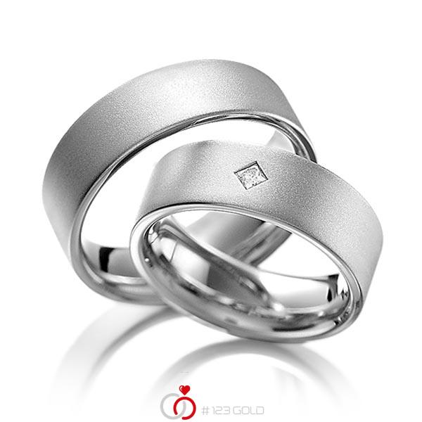Set klassieke trouwringen in grijsgoud 14 kt. met in totaal 0,1 ct. Princess-Diamant tw,vs van acredo - A-1093-2 Set klassieke trouwringen in grijsgoud 14 kt. met in totaal 0,1 ct. Princess-Diamant tw,vs van acredo - A-1093-2
