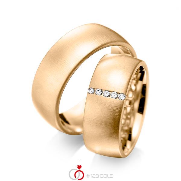 Set klassieke trouwringen in roségoud 14 kt. met in totaal 0,075 ct. Briljant tw/si van acredo - A-1092-2 Set klassieke trouwringen in roségoud 14 kt. met in totaal 0,075 ct. Briljant tw/si van acredo - A-1092-2