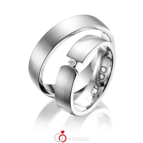 Set klassieke trouwringen in witgoud 14 kt. met in totaal 0,025 ct. Briljant tw/si van acredo - A-1069-11 Set klassieke trouwringen in witgoud 14 kt. met in totaal 0,025 ct. Briljant tw/si van acredo - A-1069-11