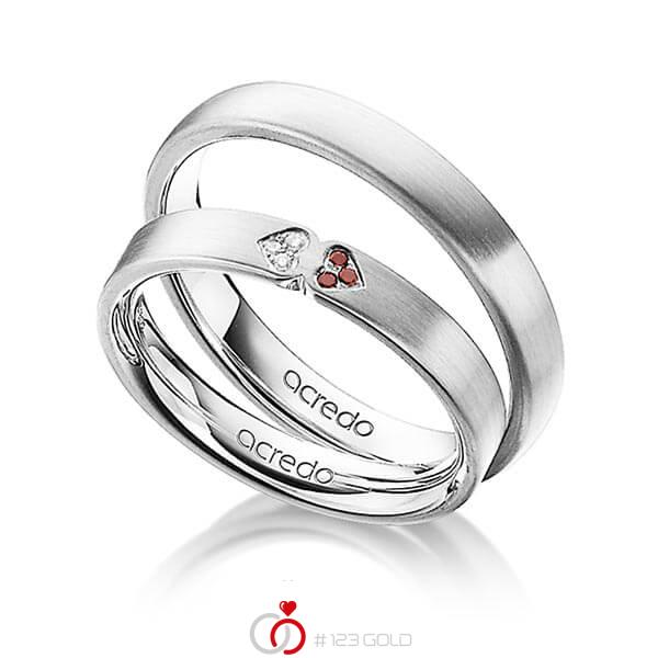 Set klassieke trouwringen in witgoud 14 kt. met in totaal 0,03 ct. Briljant Red Cherry tw/si van acredo - A-1244-5 Set klassieke trouwringen in witgoud 14 kt. met in totaal 0,03 ct. Briljant Red Cherry tw/si van acredo - A-1244-5