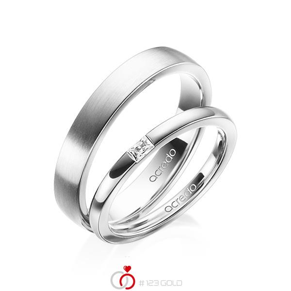 Set klassieke trouwringen in witgoud 14 kt. met in totaal 0,07 ct. Baguette-Diamant tw,vs van acredo - A-1402-8 Set klassieke trouwringen in witgoud 14 kt. met in totaal 0,07 ct. Baguette-Diamant tw,vs van acredo - A-1402-8