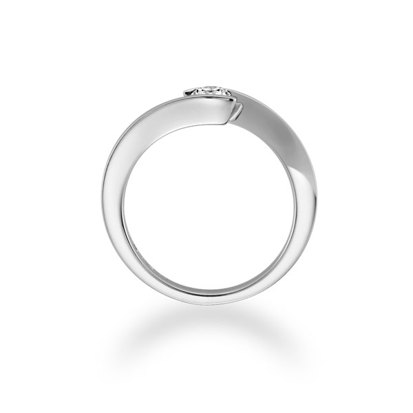 Diamond ring with tension setting
