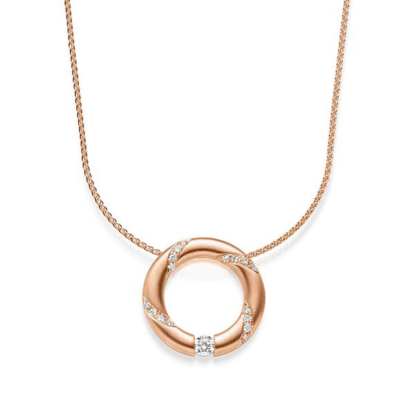 collier met hanger in roodgoud 14 kt. met in totaal 0,278 ct. Briljant tw/si van acredo