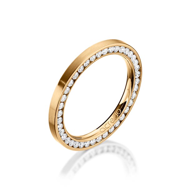 klassieke Memoire-trouwring in roségoud 18 kt. volledig gezet met in totaal 0,57 ct. Briljant tw/si van acredo