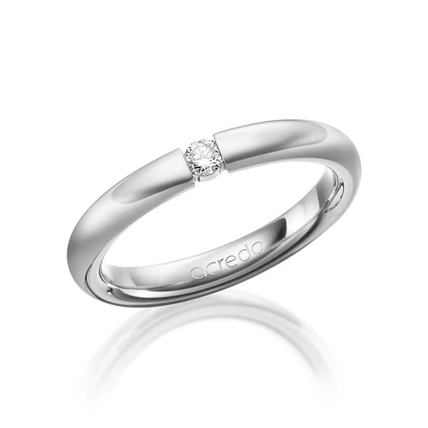 klassieke trouwring in buiten grijsgoud 14 kt. , binnen grijsgoud 14 kt. met in totaal 0,08 ct. Briljant tw/si van acredo
