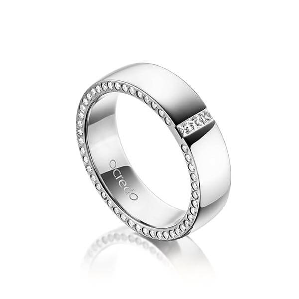 klassieke trouwring in buiten grijsgoud 14 kt. , binnen grijsgoud 14 kt. met in totaal 0,325 ct. Princess-Diamant & Briljant tw/si van acredo