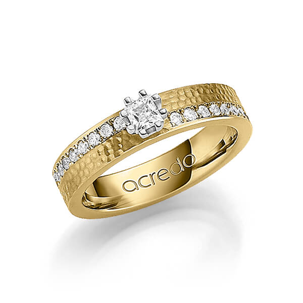 klassieke trouwring in geelgoud 14 kt. hamerslag met in totaal 0,74 ct. Briljant & Princess-Diamant tw/si van acredo