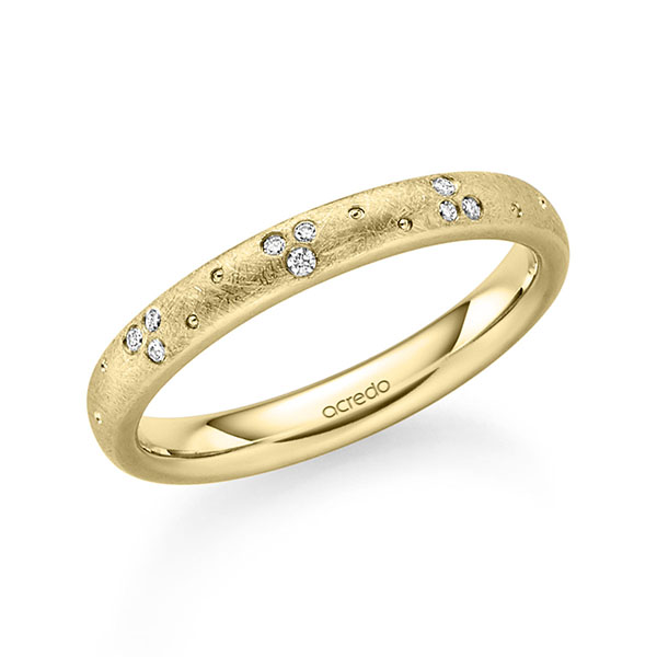 klassieke trouwring in geelgoud 14 kt. met in totaal 0,054 ct. Briljant tw/si van acredo