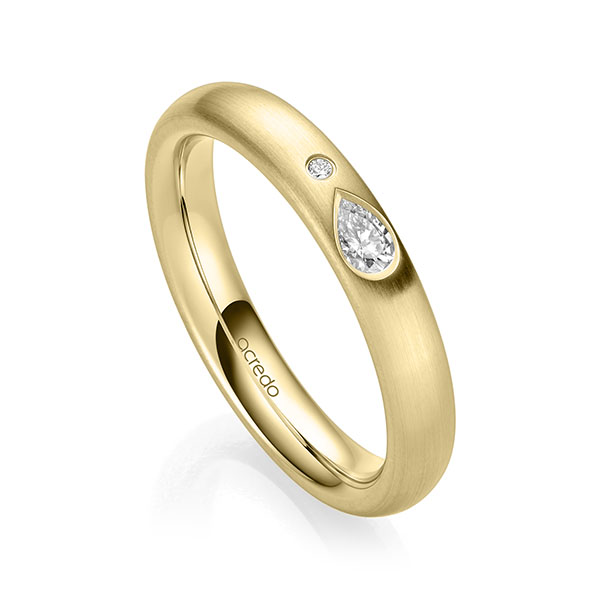 klassieke trouwring in geelgoud 14 kt. met in totaal 0,108 ct. Briljant tw,vs tw/si van acredo