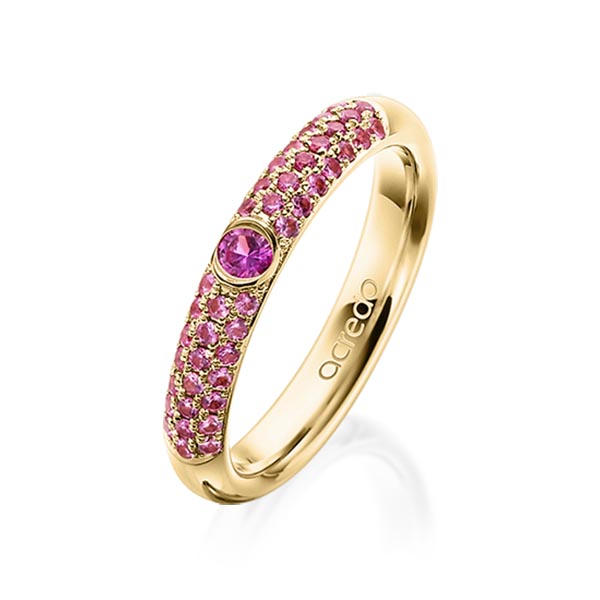 klassieke trouwring in geelgoud 14 kt. met in totaal 0,416 ct. Briljant Saffier Roze saffier lichtroze van acredo
