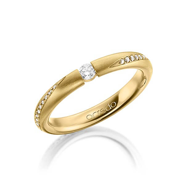 klassieke trouwring in geelgoud 18 kt. met in totaal 0,325 ct. Briljant r,if tw/si van acredo