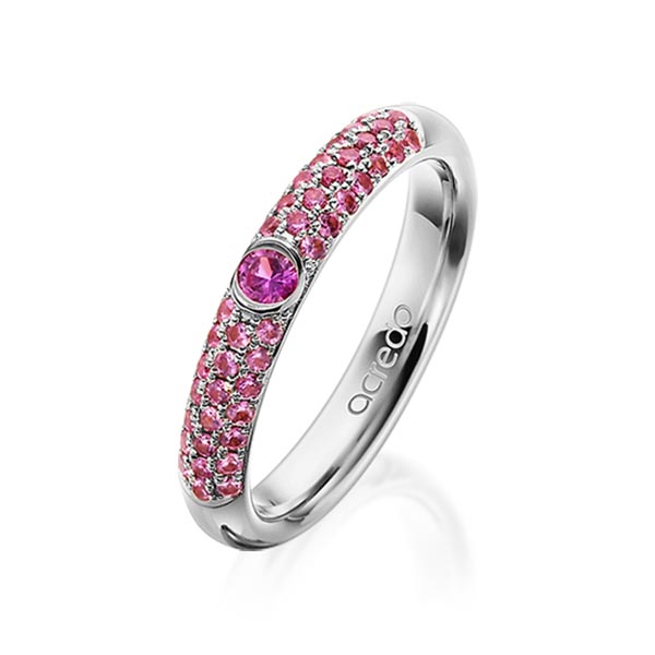 klassieke trouwring in grijsgoud 14 kt. met in totaal 0,416 ct. Briljant Saffier Roze saffier lichtroze van acredo