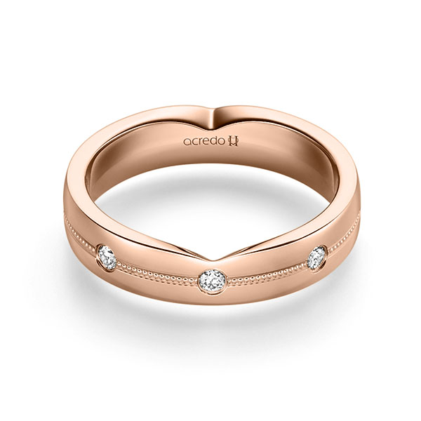 Klassieke trouwring in roodgoud 14 kt. met in totaal 0,24 ct. Briljant tw/si van acredo Klassieke trouwring in roodgoud 14 kt. met in totaal 0,24 ct. Briljant tw/si van acredo