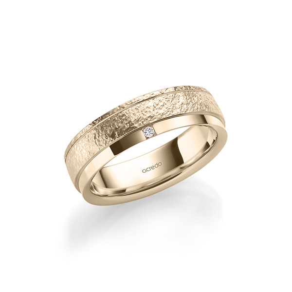 Klassieke trouwring in Signature Goud 585 crushed, met in totaal 0,03 ct. Princess-Diamant tw/si van acredo