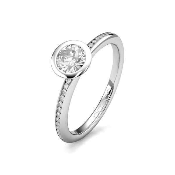 klassieke trouwring in witgoud 14 kt. met 0,5 ct. + in totaal 0,13 ct. Briljanten & Briljant tw/si van acredo