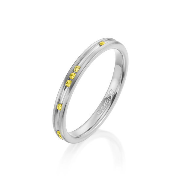 Klassieke trouwring in witgoud 14 kt. met in totaal 0,14 ct. Briljant Geel van acredo