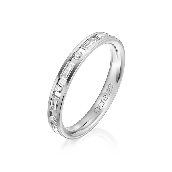 Klassieke trouwring in witgoud 18 kt. met in totaal 0,765 ct. Baguette-Diamant & Briljant tw,vs tw/si van acredo