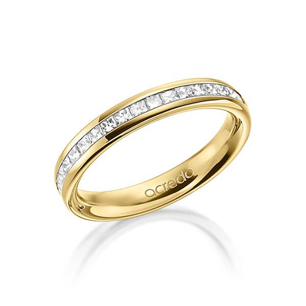 klassischer Memoire-Trauring/Ehering in außen Gelbgold 585 , innen Gelbgold 585 halbausgefasst mit zus. 0,57 ct. Prinzess-Diamant tw, si von acredo - A-1554-6 klassischer Memoire-Trauring/Ehering in außen Gelbgold 585 , innen Gelbgold 585 halbausgefasst mit zus. 0,57 ct. Prinzess-Diamant tw, si von acredo - A-1554-6