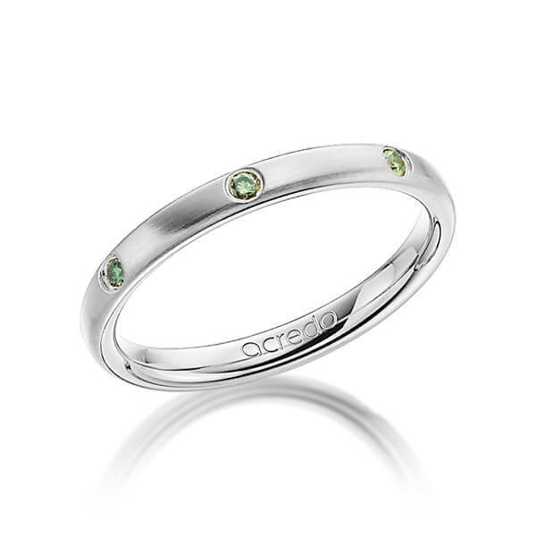 klassischer Trauring/Ehering in Graugold 585 mit zus. 0,14 ct. Brillant Apple Green von acredo