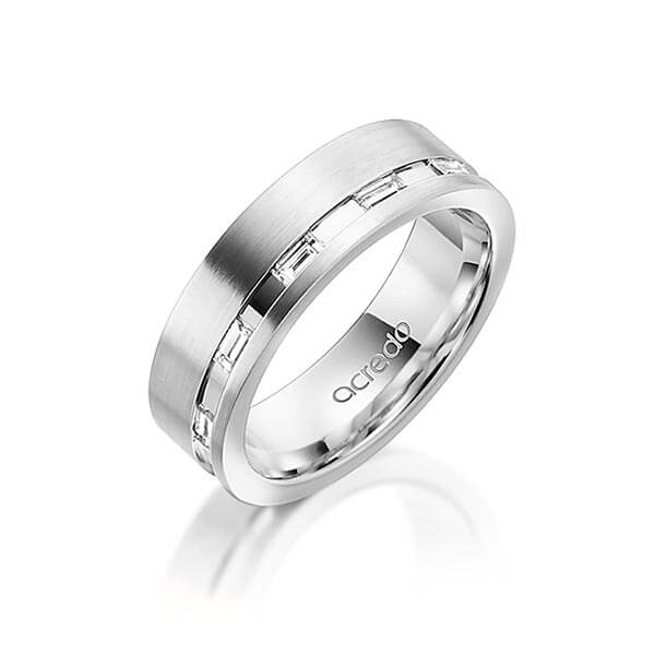klassischer Trauring/Ehering in Graugold 585 mit zus. 0,25 ct. Baguette-Diamant tw, vs von acredo - A-1559-5 klassischer Trauring/Ehering in Graugold 585 mit zus. 0,25 ct. Baguette-Diamant tw, vs von acredo - A-1559-5