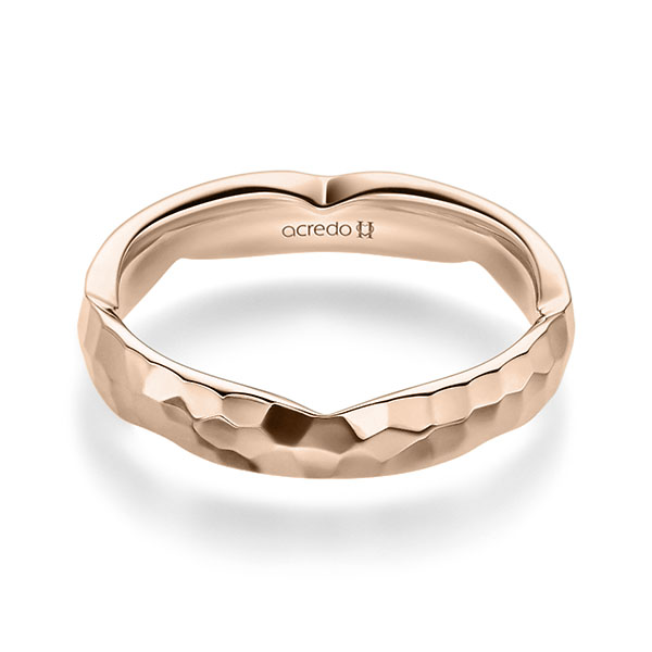 klassischer Trauring/Ehering in Rotgold 585 gehämmert Struktur von acredo