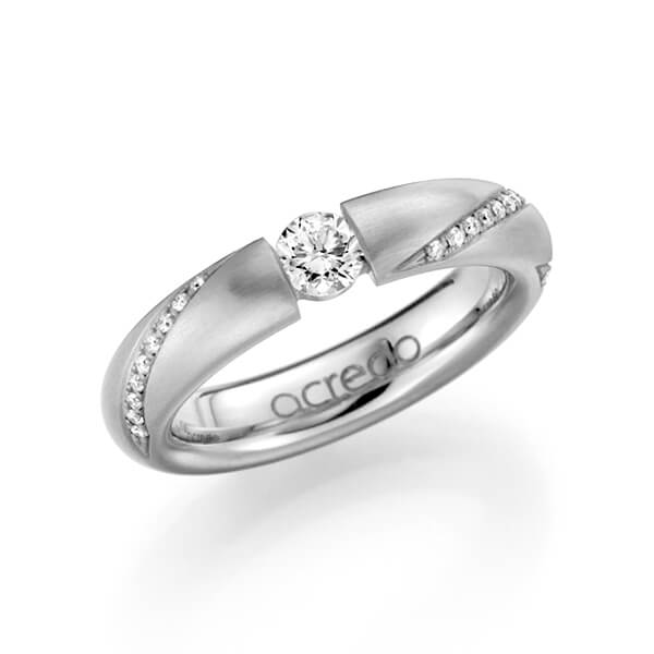 klassischer Trauring/Ehering in Weißgold 585 mit 0,3 ct. + zus. 0,225 ct. Brillant tw, si von acredo