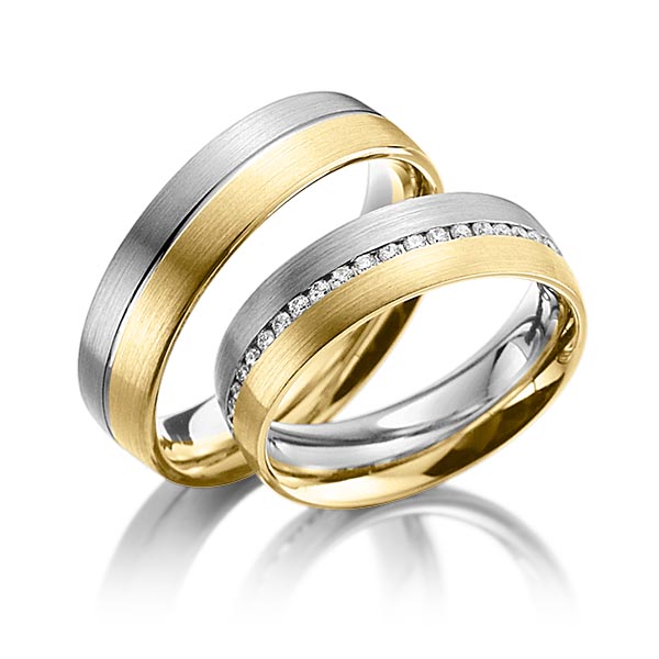 Paar bicolor Memoire-Trauringe/Eheringe in Palladium 500 Gelbgold 585 vollausgefasst mit zus. 0,44 ct. Brillant tw, si von Steinberg - Q-1070-1 Paar bicolor Memoire-Trauringe/Eheringe in Palladium 500 Gelbgold 585 vollausgefasst mit zus. 0,44 ct. Brillant tw, si von Steinberg - Q-1070-1