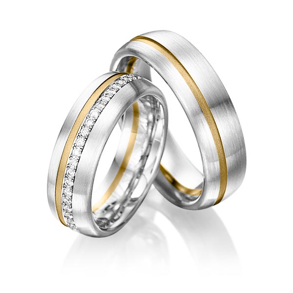 Paar bicolor Memoire-Trauringe/Eheringe in Weissgold 585 Gelbgold 585 halbausgefasst mit zus. 0,176 ct. Brillant tw, si von Steinberg