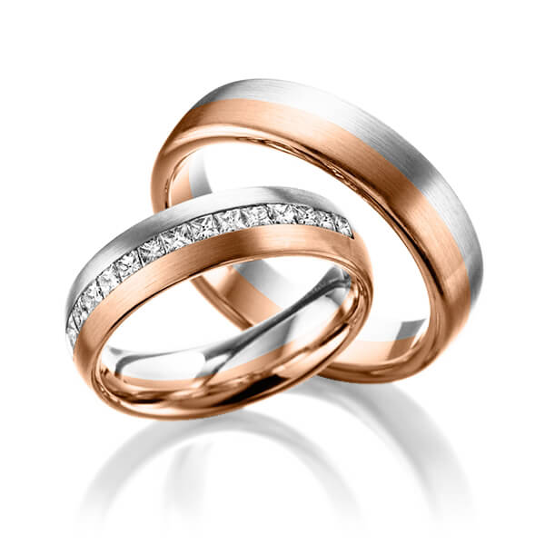 Paar bicolor Memoire-Trauringe/Eheringe in Weißgold 585 Rotgold 585 halbausgefasst mit zus. 0,68 ct. Prinzess-Diamant tw, si von Steinberg