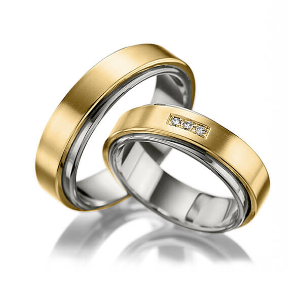 Paar bicolor Trauringe/Eheringe in außen Gelbgold 750 , innen Graugold 750 mit zus. 0,03 ct. Brillant tw, si von 123gold - P-1041-3 Paar bicolor Trauringe/Eheringe in außen Gelbgold 750 , innen Graugold 750 mit zus. 0,03 ct. Brillant tw, si von 123gold - P-1041-3