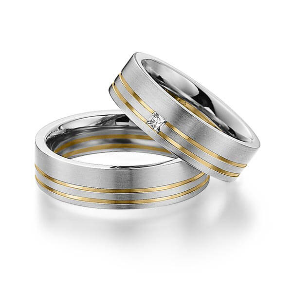 Paar bicolor Trauringe/Eheringe in Edelstahl Gelbgold 585 mit zus. 0,06 ct. Prinzess-Diamant tw, si von 123GOLD - Y-1298-2 Paar bicolor Trauringe/Eheringe in Edelstahl Gelbgold 585 mit zus. 0,06 ct. Prinzess-Diamant tw, si von 123GOLD - Y-1298-2