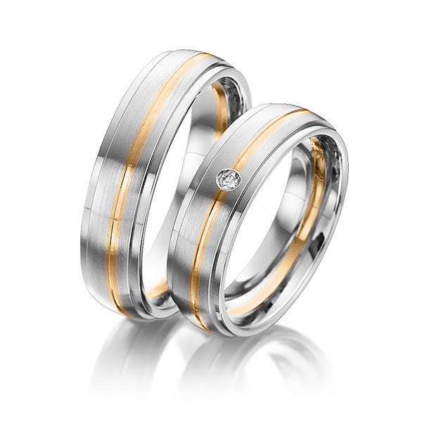 Paar bicolor Trauringe/Eheringe in Edelstahl Roségold 585 mit zus. 0,025 ct. Brillant tw, si von 123GOLD