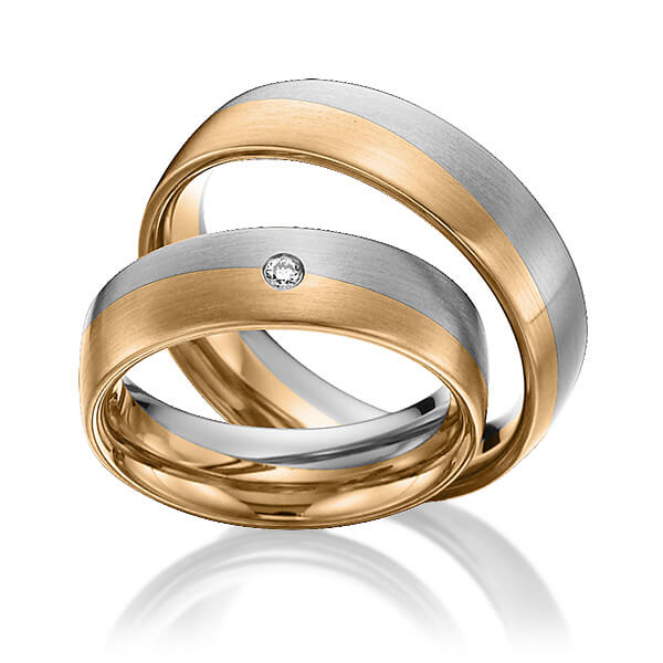 Paar bicolor Trauringe/Eheringe in Edelstahl Roségold 585 mit zus. 0,03 ct. Brillant tw, si von 123GOLD
