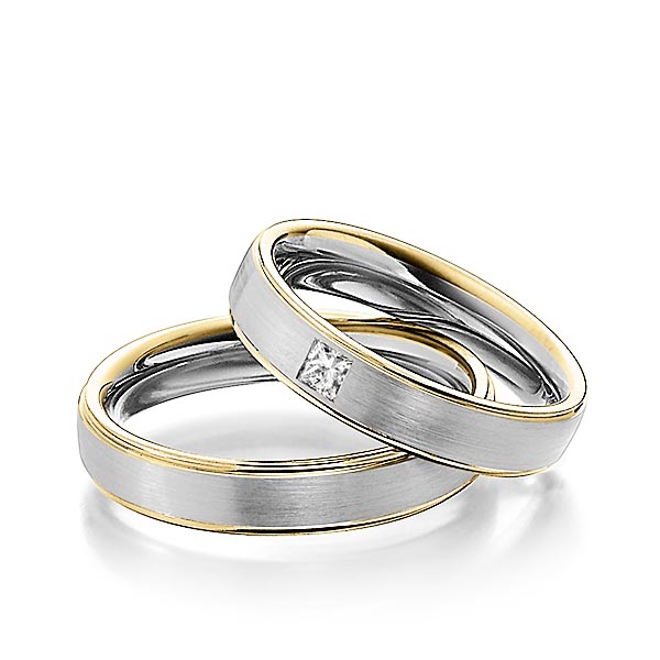 Paar bicolor Trauringe/Eheringe in Gelbgold 585 Weißgold 585 mit zus. 0,08 ct. Prinzess-Diamant tw, si von Steinberg - Q-1364-2 Paar bicolor Trauringe/Eheringe in Gelbgold 585 Weißgold 585 mit zus. 0,08 ct. Prinzess-Diamant tw, si von Steinberg - Q-1364-2