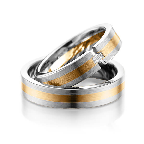 Paar bicolor Trauringe/Eheringe in Graugold dunkel 585 Roségold 585 mit zus. 0,05 ct. Baguette-Diamant tw, vs von 123GOLD