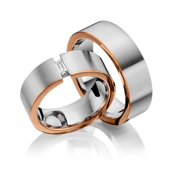 Paar bicolor Trauringe/Eheringe in Graugold dunkel 585 Rotgold 585 mit zus. 0,1 ct. Baguette-Diamant tw, vs von 123GOLD
