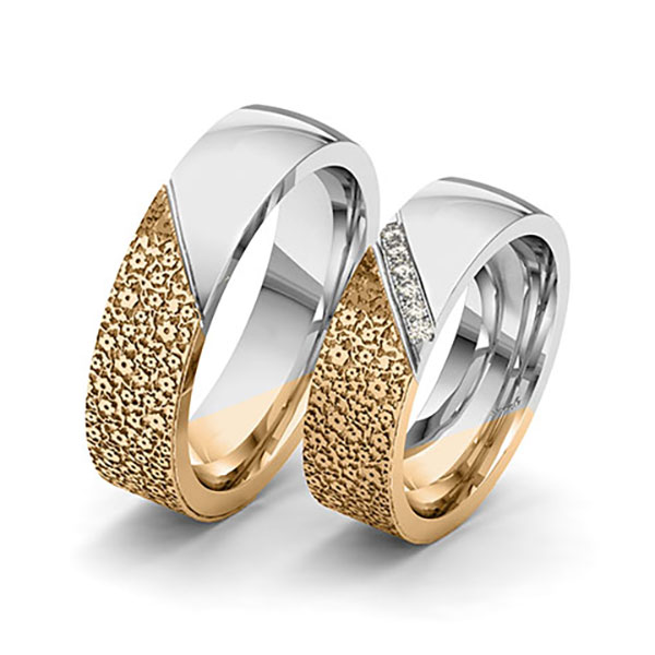 Paar bicolor Trauringe/Eheringe in Roségold 585 Weissgold 585 Laser Struktur mit zus. 0,06 ct. Brillant tw, si von 123GOLD