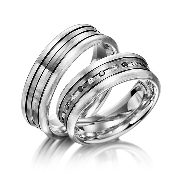 Paar bicolor Trauringe/Eheringe in Silber 925 Palladium 500 mit zus. 0,24 ct. Brillant tw, si schwarz von Merii