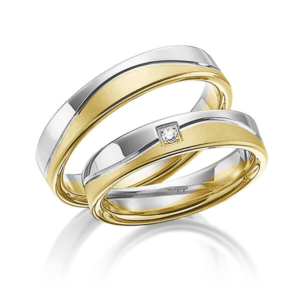 Paar bicolor Trauringe/Eheringe in Weißgold 585 Gelbgold 585 mit zus. 0,03 ct. Brillant tw, si von Steinberg - Q-1183-5 Paar bicolor Trauringe/Eheringe in Weißgold 585 Gelbgold 585 mit zus. 0,03 ct. Brillant tw, si von Steinberg - Q-1183-5